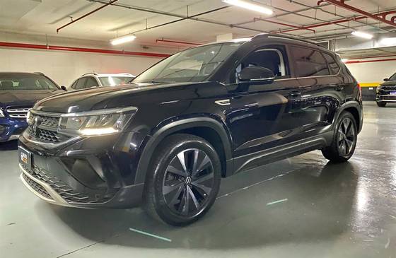 VOLKSWAGEN TAOS 1.4 250 TSI TOTAL FLEX COMFORTLINE AUTOMÁTICO